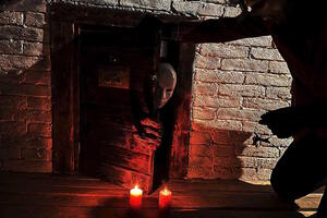 Фотография перформанса Байки из склепа от компании Black Room (Фото 1)