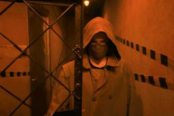 Фотография перформанса «Объект № 221. Особо опасно»